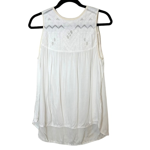 Aritzia Wilfred Eclater Sleeveless Crinkled Blouse - Picture 3 of 10